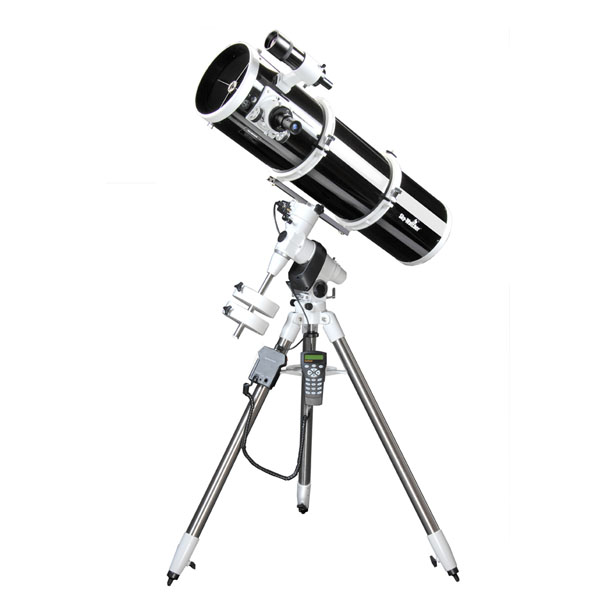 Sky-Watcher EXPLORER-200P (EQ5 SynScan, HEQ5 SynTrek or HEQ5 SynScan)